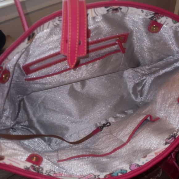 10th Anniversary Disney Sketch Tote by Dooney & Bourke - Picture 8 of 10